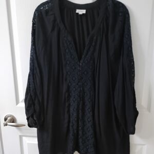 Avenue Boho Top w/  Lace Accents 30W /32W